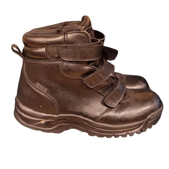 Men\'s Propet Size 11 Waterproof Leather Velcro Closure Boots Rubber Sole main image 4